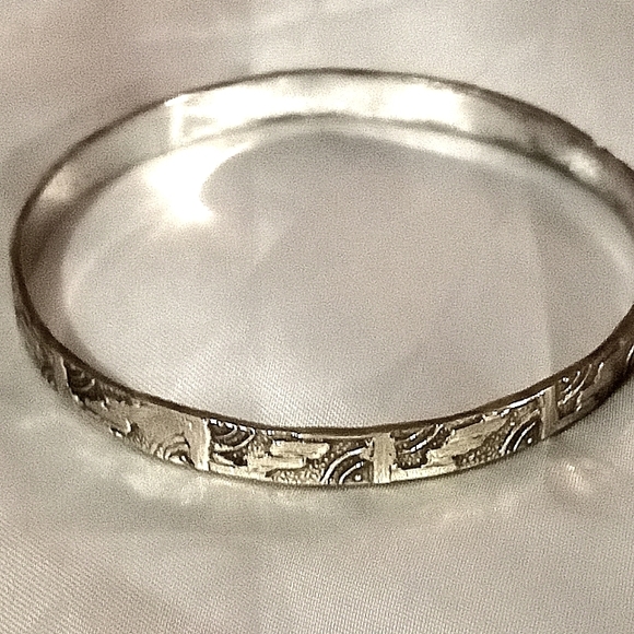 Vintage Silver Bangle - Picture 1 of 3